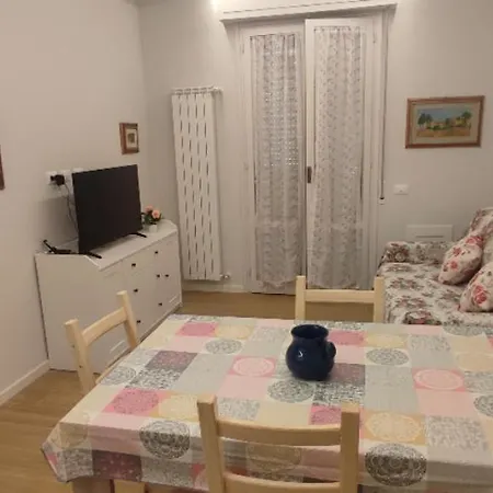 公寓 Oasis - 2 - 20 Minuti Da Firenze 波塔斯维