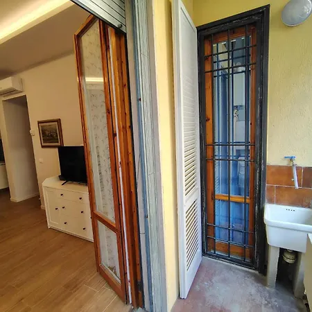 Oasis - 2 - 20 Minuti Da Firenze